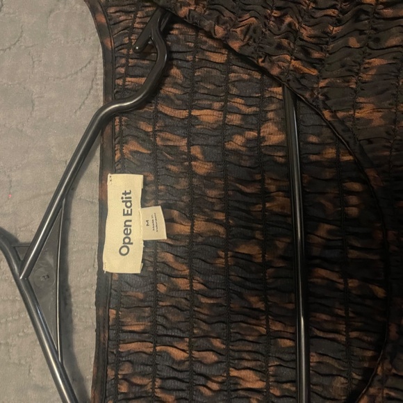 Open edit top - Picture 2 of 2